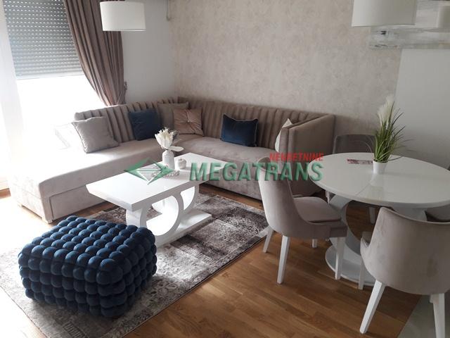 2-soban, 49 m2, LUX, sa kompletnim nameštajem  opremom ul. Branka Bajića 9. ID#1280 145.000 €