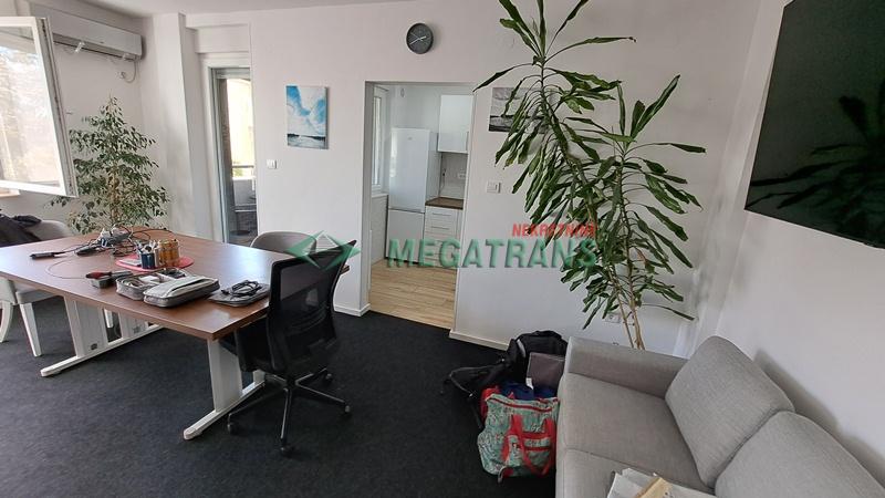 za poslovni prostor – lux, 3-soban, 2 ulaza u stan! 60m2, kuhinja kompletna ID#2876 500 €